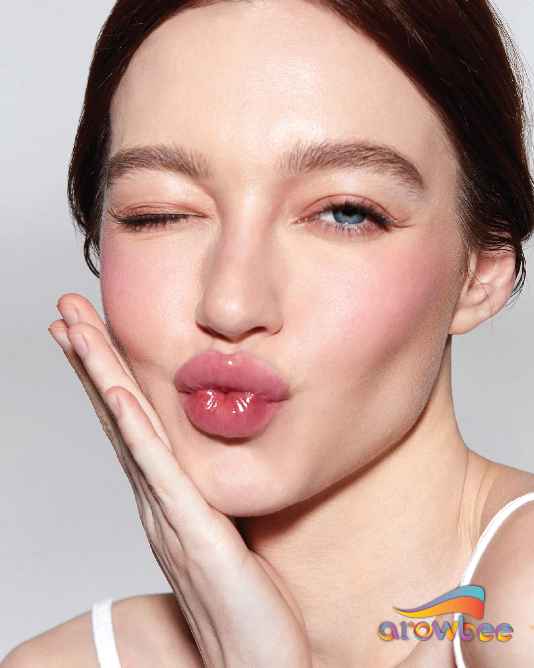 SHEGLAM Hot Goss Plumping Lip Gloss